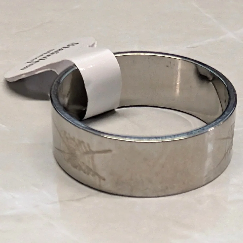 NEW Stainless Steel Spider Web Band Ring Size 8.75 Silver Tone Etched Gothic Emo